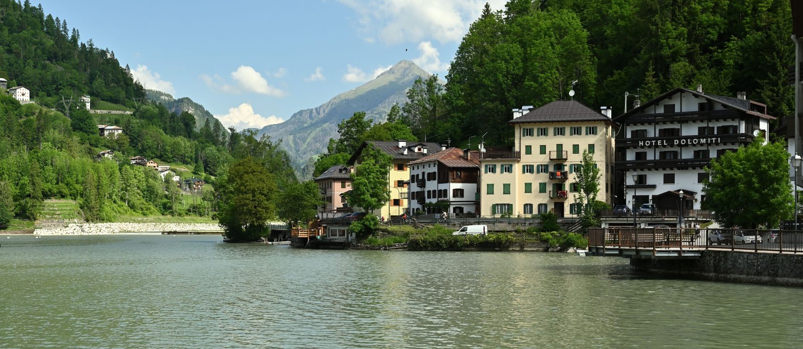 BhaktSeva Hotel Accommodation